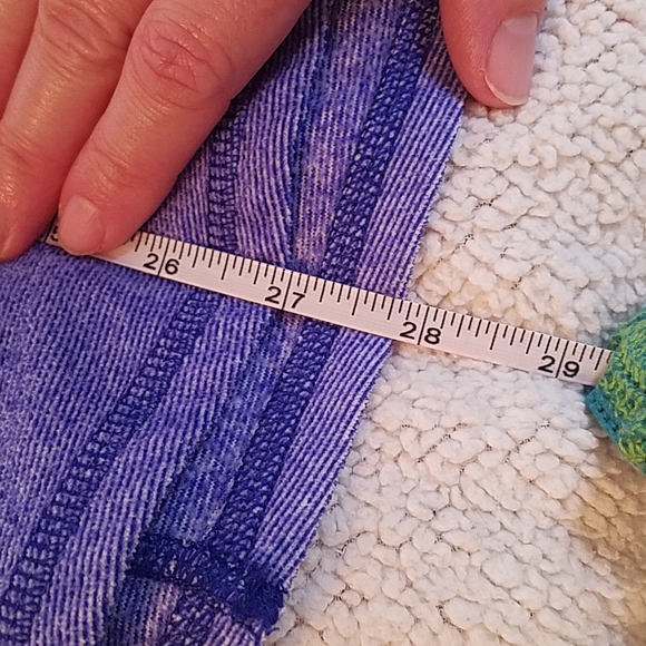 New Balance pullover - Picture 7 of 8